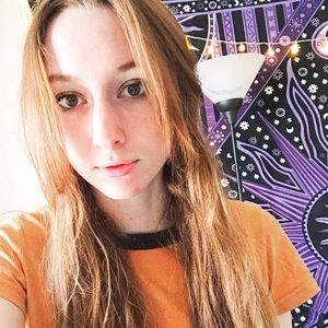 Meet your Posher, Kira